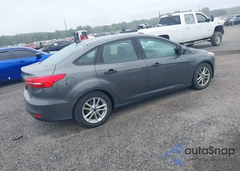 2016 Ford Focus S из США, поврежденный, VIN 1FADP3E25GL373347
